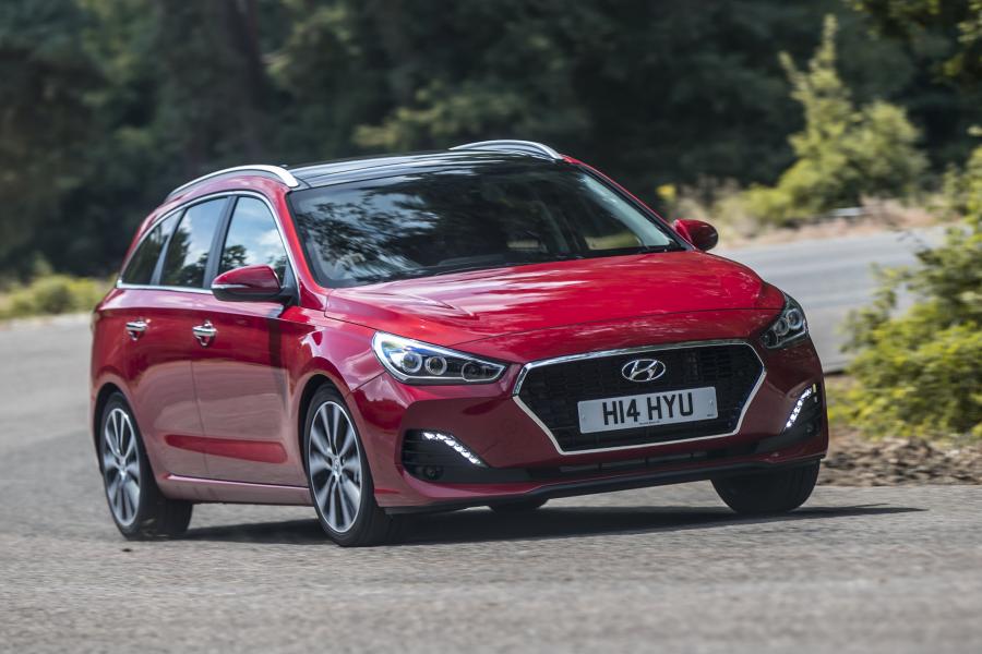 Hyundai i30 Tourer Go! SE (PD) 2018 года  (UK) (фото 11 из 40)